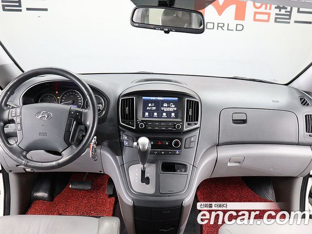 Hyundai Grand Starex Van 5-Seater Smart 2021 — фото 19