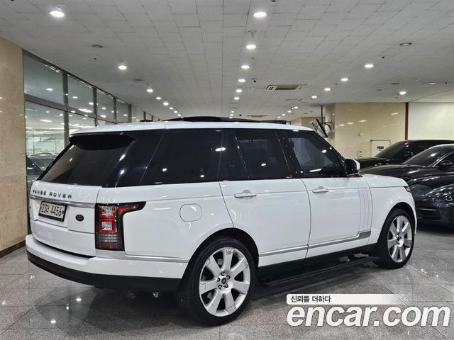 Land Rover Range Rover (IV) 4.4 SDV8 AB DIESEL 2014 — фото 3