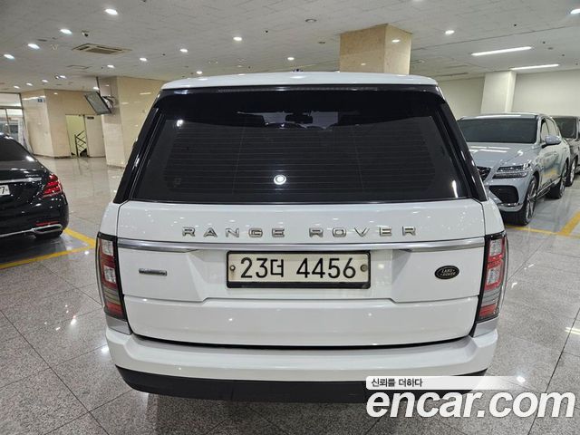 Land Rover Range Rover (IV) 4.4 SDV8 AB DIESEL 2014 — фото 4