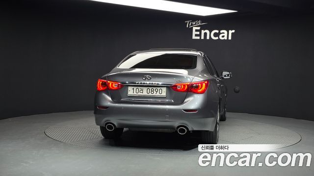 Infiniti Q50 2.2d Premium 2016 — фото 4