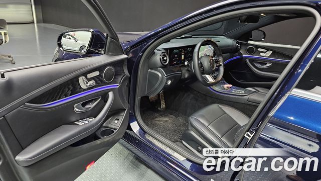 Mercedes-Benz E-Class (W213) E220d 4MATIC AMG Line 2021 — фото 11