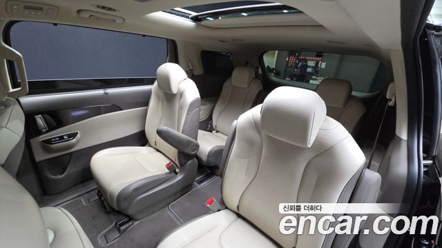 Kia Carnival (IV) Diesel 9-Seater Signature 2023 — фото 12