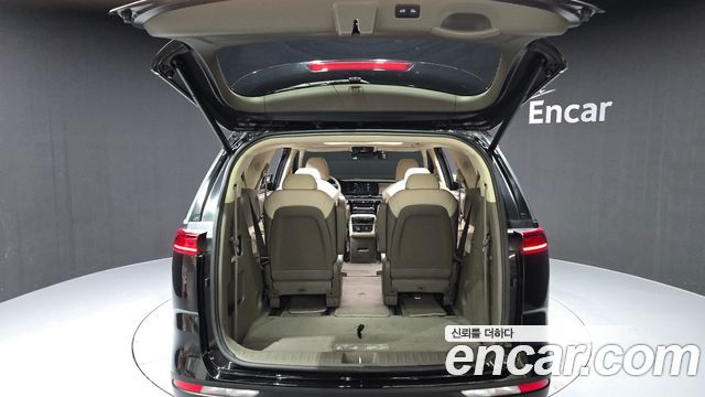 Kia Carnival (IV) Diesel 9-Seater Signature 2023 — фото 20