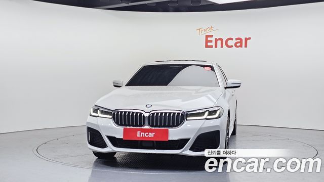 BMW 5 Series (G30) 530e M Sport 2021 — фото 3