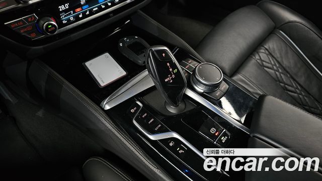 BMW 5 Series (G30) 530e M Sport 2021 — фото 9