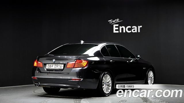 BMW 5 Series (F10) 528i Luxury Plus 2016 — фото 2