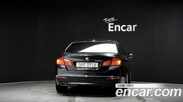 BMW 5 Series (F10) 528i Luxury Plus 2016 — фото 4
