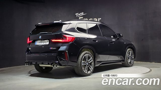 BMW X1 (U11) M35i xDrive 2025 — фото 2
