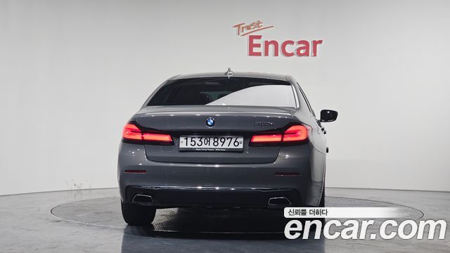 BMW 5 Series (G30) 530e Luxury 2021 — фото 4