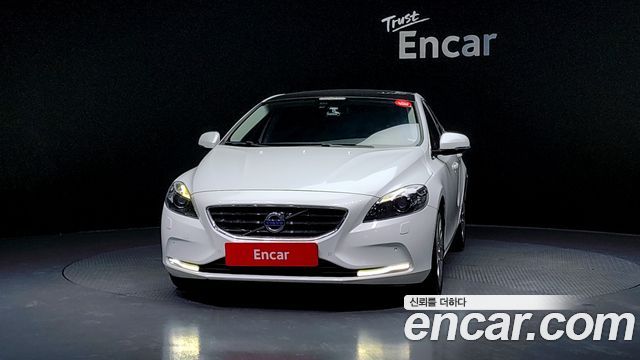 Volvo V40 D2 2nd 2015 — фото 3