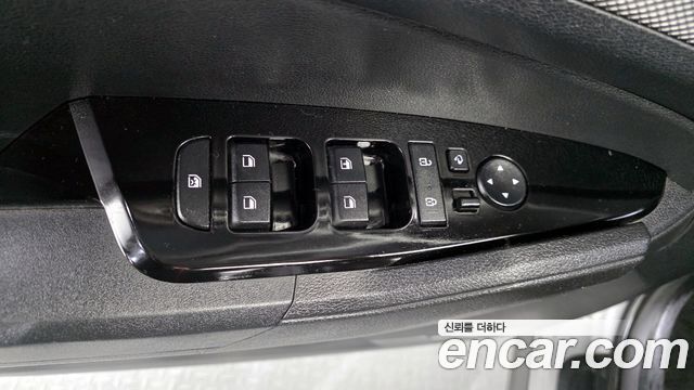 Kia Sportage (V) Diesel 2.0 4WD Trendy 2022 — фото 14
