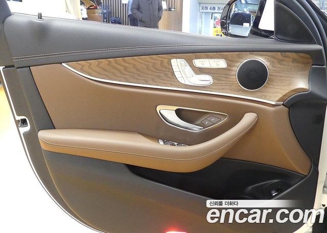Mercedes-Benz E-Class (W213) E250 Exclusive 2023 — фото 15