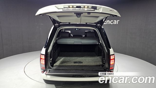 Land Rover Range Rover (IV) 4.4 SDV8 AB LWB DIESEL 2016 — фото 20