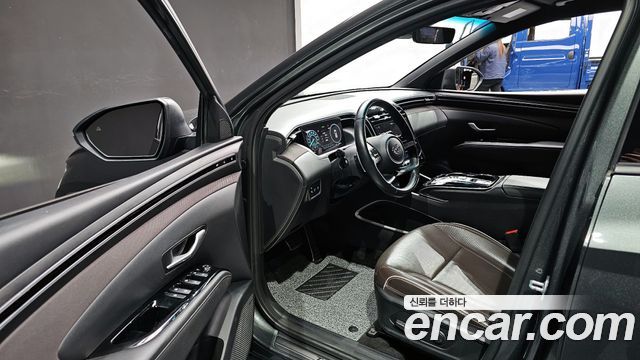 Hyundai Tucson (NX4) Gasoline 1.6 Turbo 2WD Inspiration 2022 — фото 11