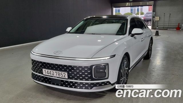 Hyundai Grandeur (GN7) 2,5 Gasoline 2WD Premium