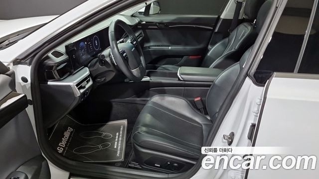 Hyundai Grandeur (GN7) 2,5 Gasoline 2WD Premium 2023 — фото 10