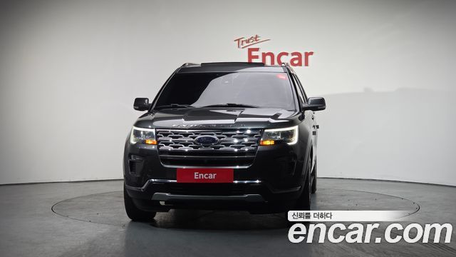 Ford Explorer 2.3 Limited 4WD 5th 2019 — фото 3