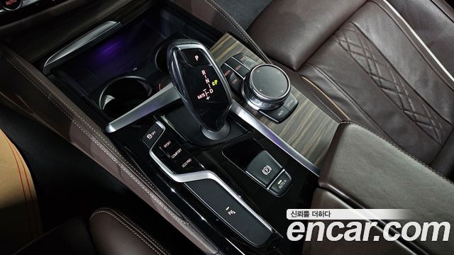 BMW 5 Series (G30) 530i xDrive Luxury Plus 2018 — фото 9