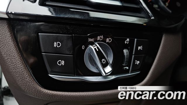 BMW 5 Series (G30) 530i xDrive Luxury Plus 2018 — фото 13