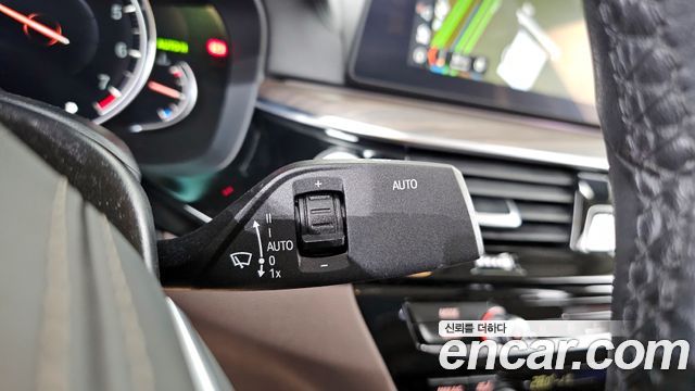 BMW 5 Series (G30) 530i xDrive Luxury Plus 2018 — фото 15