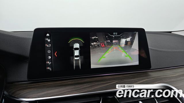 BMW 5 Series (G30) 530i xDrive Luxury Plus 2018 — фото 17