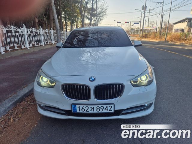 BMW 5 Series GT (F07) GT 2011 — фото 2
