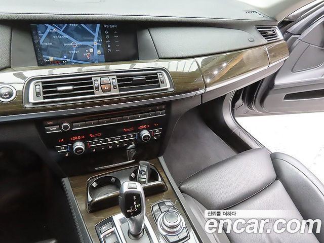 BMW 7 Series (F01) 730d 2012 — фото 9