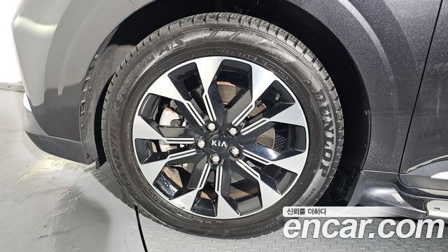 Kia Carnival (IV) Diesel 7-Seater Signature 2021 — фото 5