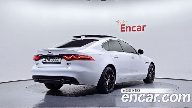 Jaguar XF (X260) 25t Prestige 2018 — фото 2