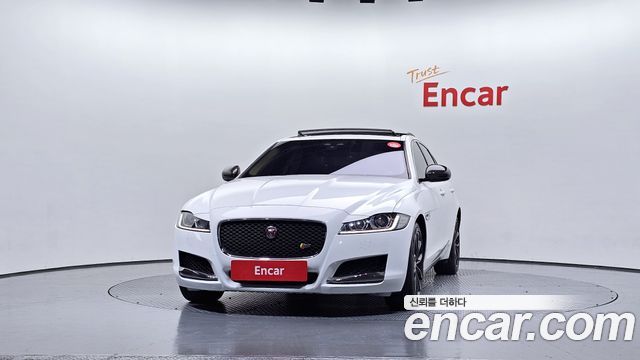 Jaguar XF (X260) 25t Prestige 2018 — фото 3