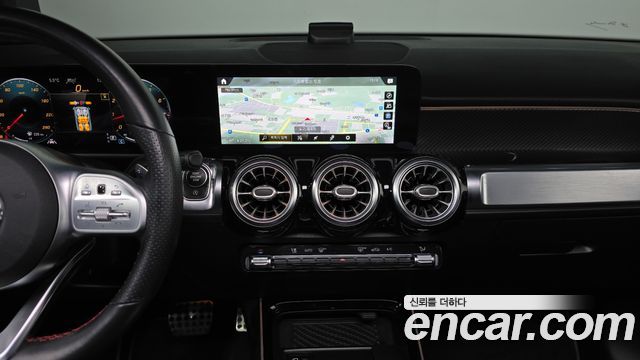 Mercedes-Benz GLB-Class (X247) GLB250 4MATIC 2021 — фото 15