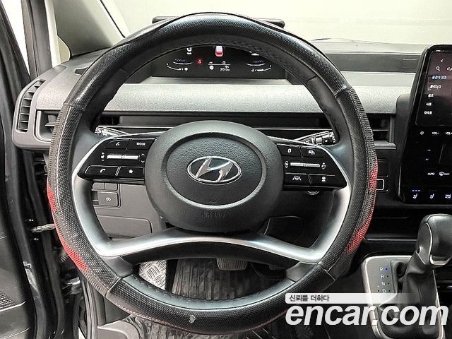 Hyundai Staria Cargo 5-Seater Modern 2023 — фото 15