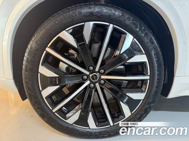 Volvo XC90 (II) T8 Ultra Bright Hybrid 2025 — фото 5