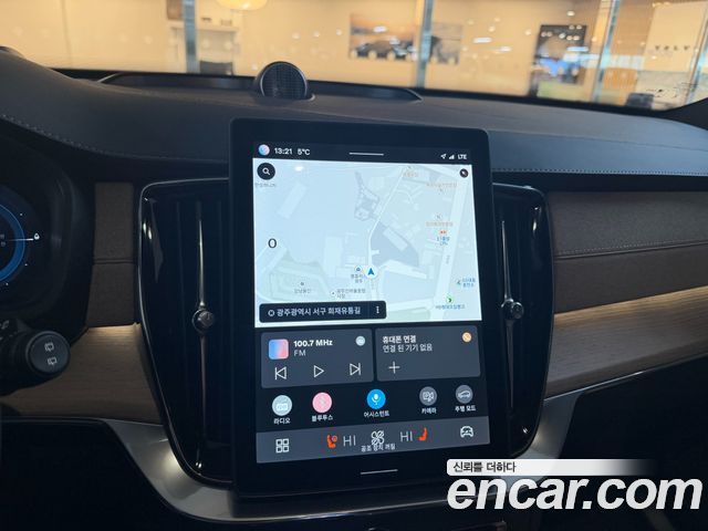 Volvo XC90 (II) T8 Ultra Bright Hybrid 2025 — фото 18