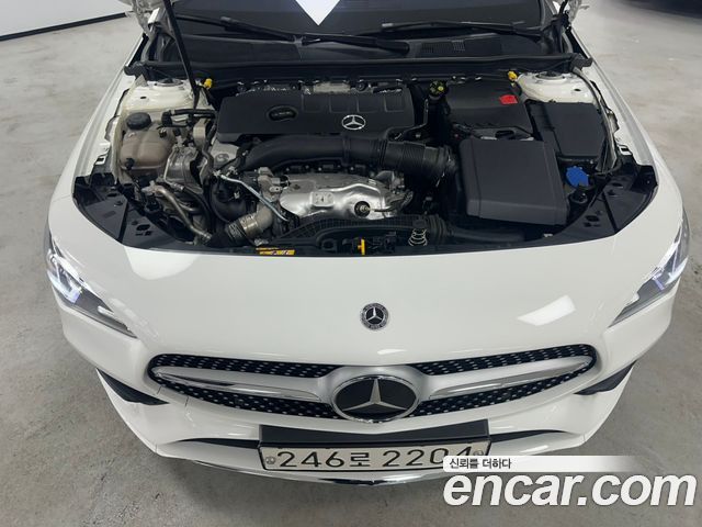 Mercedes-Benz CLA-Class (C118) CLA250 4MATIC 2023 — фото 6