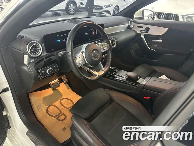 Mercedes-Benz CLA-Class (C118) CLA250 4MATIC 2023 — фото 18