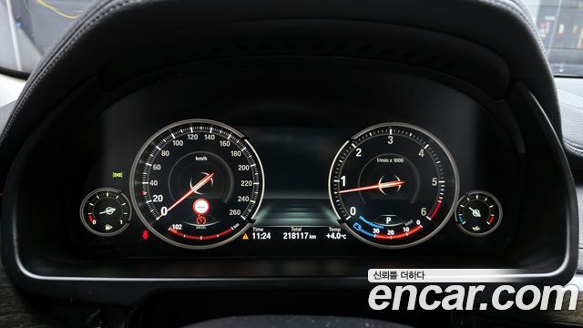 BMW X6 (F16) xDrive 40d 2016 — фото 8