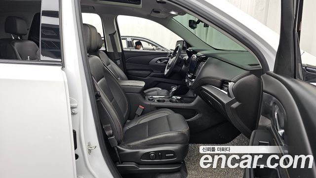 Chevrolet Traverse 3.6 AWD Redline 2021 — фото 15