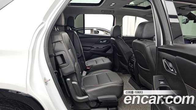 Chevrolet Traverse 3.6 AWD Redline 2021 — фото 16