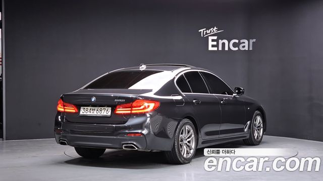 BMW 5 Series (G30) 520i M Sport 2020 — фото 2