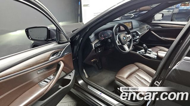 BMW 5 Series (G30) 520i M Sport 2020 — фото 10