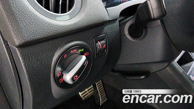 Volkswagen Tiguan 2.0 TDI R-Line 5N 2013 — фото 22
