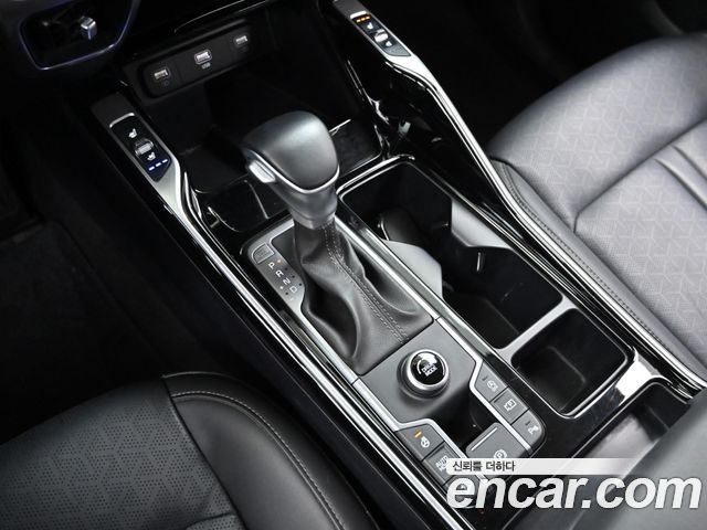 Kia Sorento (IV) Diesel 2.2 2WD Prestige 2023 — фото 9