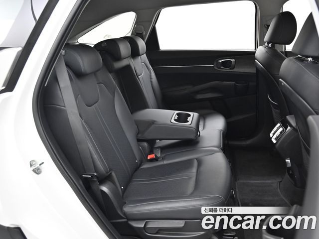 Kia Sorento (IV) Diesel 2.2 2WD Prestige 2023 — фото 16