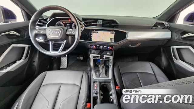 Audi Q3 (F3) 40 TFSI Quattro Premium 2024 — фото 7