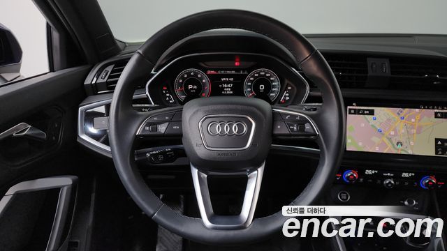 Audi Q3 (F3) 40 TFSI Quattro Premium 2024 — фото 17
