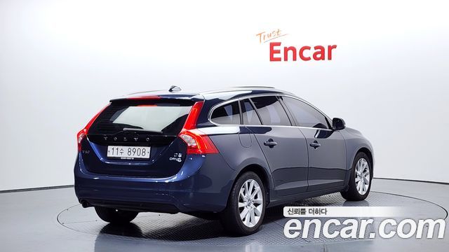 Volvo V60 D2 1st 2015 — фото 2
