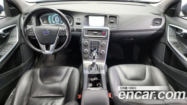Volvo V60 D2 1st 2015 — фото 7