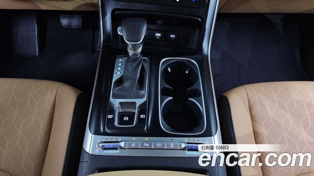 Kia Carnival (IV) Diesel 9-Seater Prestige 2023 — фото 9