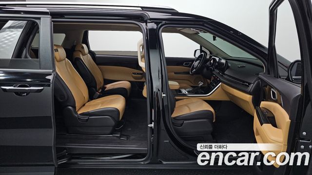 Kia Carnival (IV) Diesel 9-Seater Prestige 2023 — фото 11